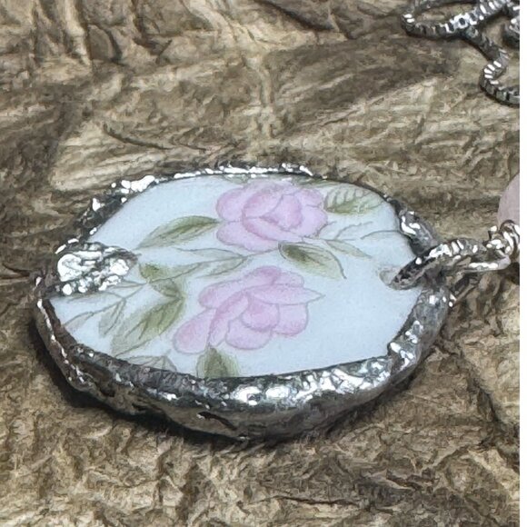 Vintage Broken Bone China Pendant W/ 925 Silver Chain & Rose Quartz Charm - Picture 8 of 15